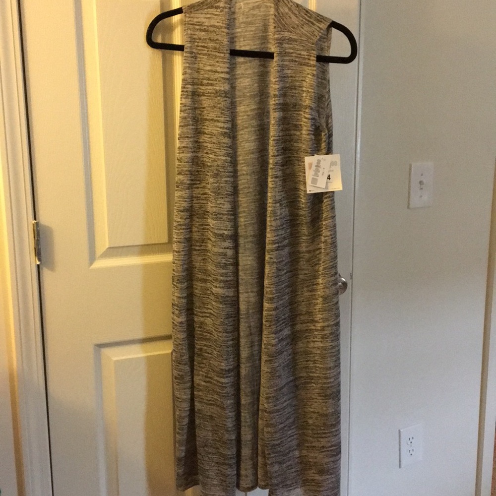 Lularoe heather gray joy small
